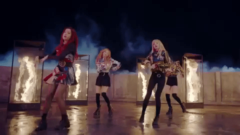 blackpink ()