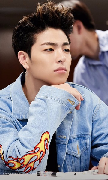 杨社长做出「这举动」 被骂翻ig惨遭洗版. - ikon, 回归, yg