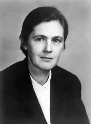 第一個要說的小故事就是一個名叫Frances Kelsey弗朗西斯‧凱爾西的故事
她從1960年開始在美國的衛生福利部食品藥物管理署(FDA)工作了45年。
主要負責批准和許可藥物上市的工作。