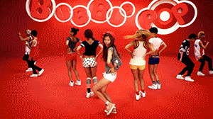 2011.07.05收錄在首張迷你專輯《BUBBLE POP》的同名歌曲,有了先行發表過的單曲《Change》的好成績,更奠定了泫雅單飛的信心~