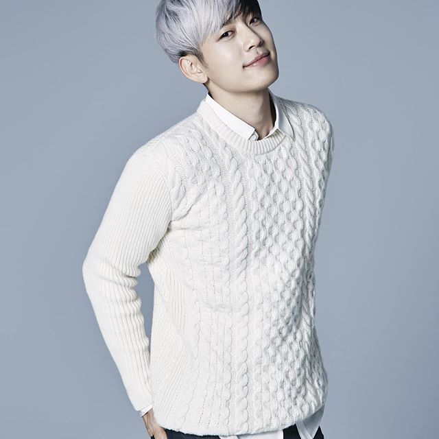 Se7en
雖然現在不隸屬YG娛樂,但是和YG共度長達10年的7哥~可以說是YG娛樂走向偶像歌手經營的第一步,也是因為7哥的成功,YG才從地下嘻哈正式朝主流發展~所以外貌自然不在話下