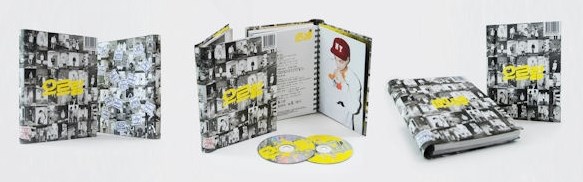 最搶荷包的就是SM照例會出的「新歌+精選」,叫做「重新包裝的專輯(Repackage Album)」,精打細算的粉絲可能覺得有舊歌就不買了!所以包裝真的很重要~像這是正規一輯的Repackage Album《GROWL》,EXO-M跟EXO-K兩版各有104張寫真欸~把牆壁貼滿都行了