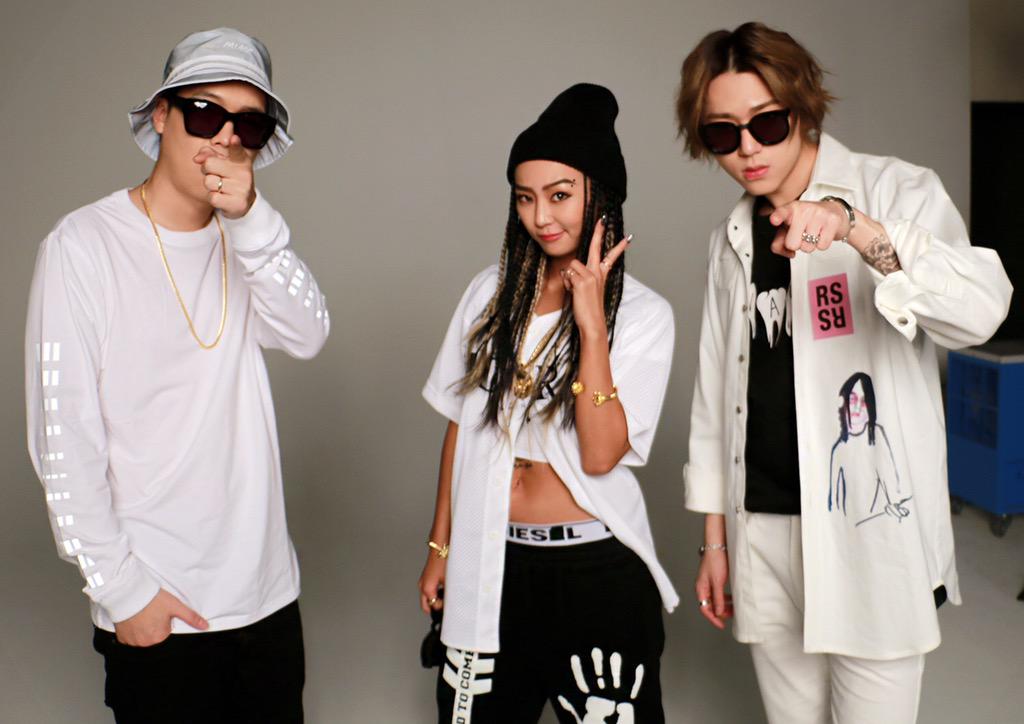 一般都是男rapper被廣受人知的韓國樂壇,那到底女rapper的實力如何呢?韓國媒體《E-Daily》找來20位樂壇知名男rapper投票選出「最強女rapper」