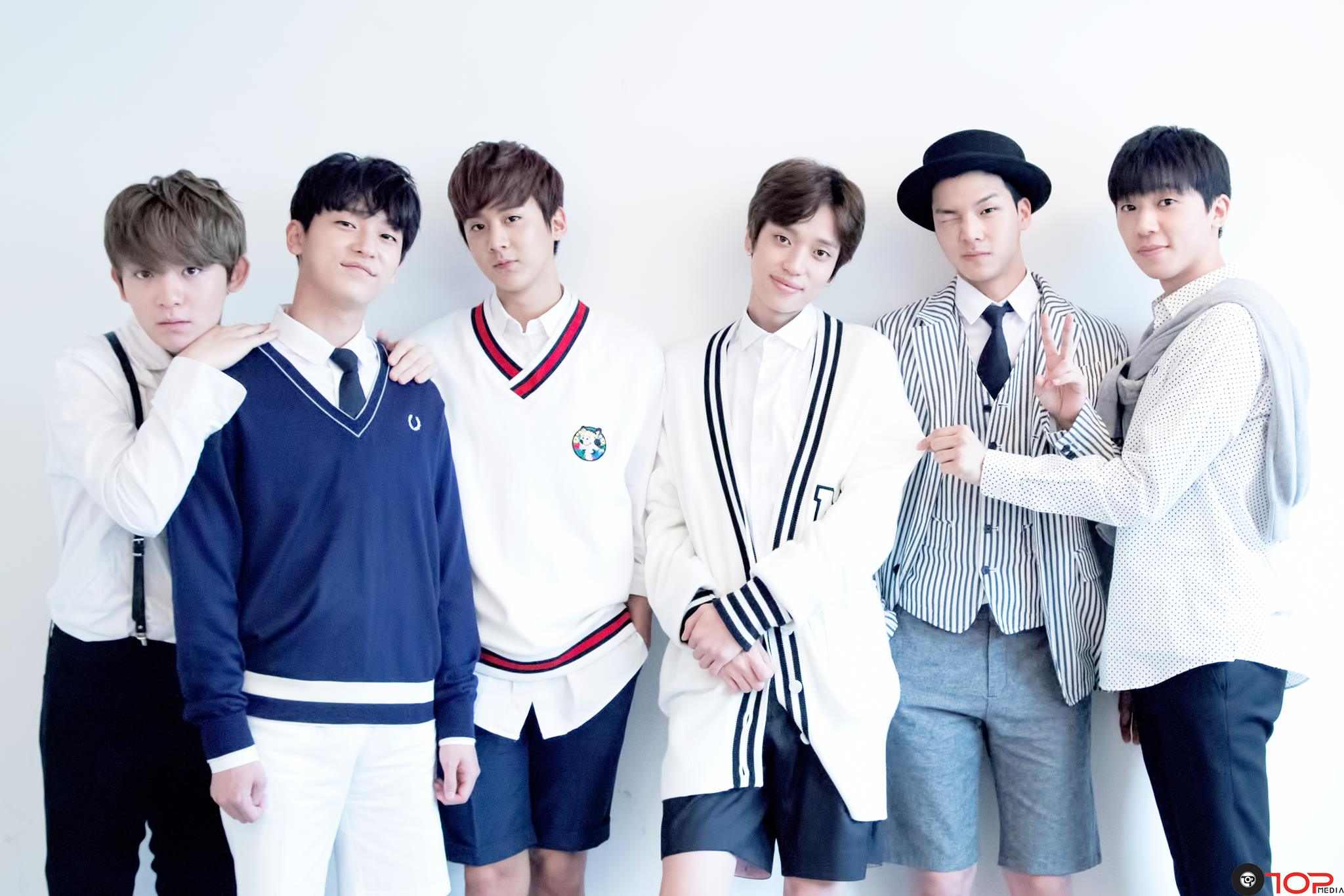 #13. TEEN TOP
七個不同意義的英文單字Teenager Emoboys Emoticon Next generation Talent Object Praise 字首的縮寫。