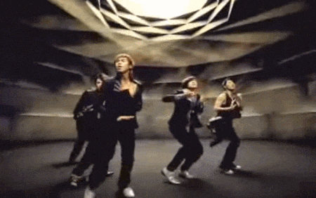 #16. 東方神起 - 咒文 -MIROTIC
這首歌真的是經典阿!!!!!!!!!!!!!!!!!!
默默地透漏出年紀!!!!!!!