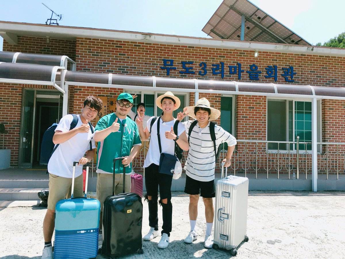 21日,朴寶劍作為特別嘉賓出演了KBS《兩天一夜》,這一集以19.9%的收視率,創下了節目兩年來的新高紀錄,同時也證實了朴寶劍作為大勢男神的驚人效應。