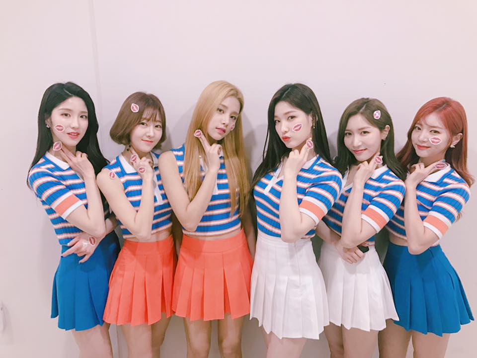 laboum成员接著说:「社长有说要请我们吃牛肉,但因为最近的行程很