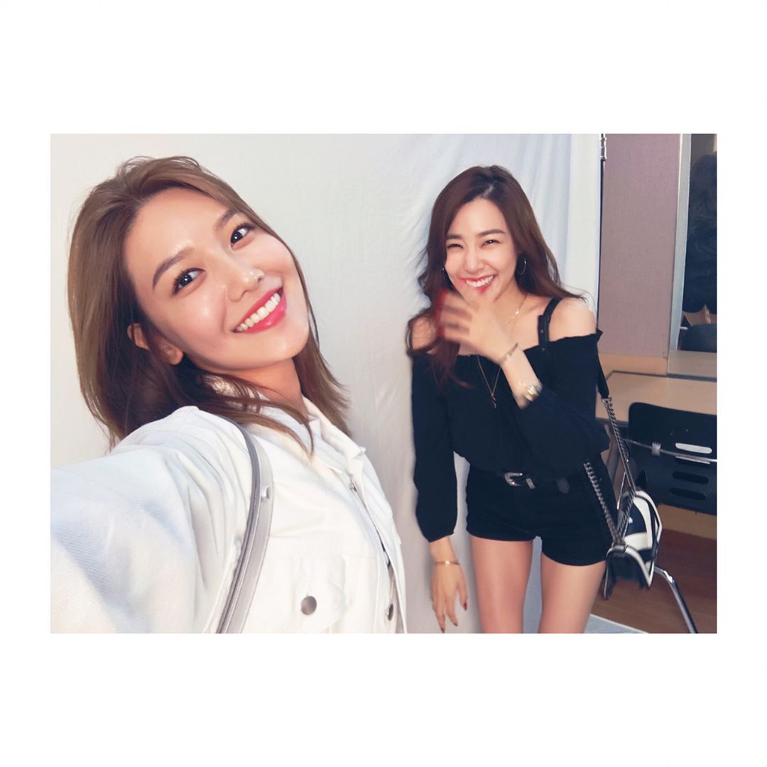 少女时代谈出道十周年「激动落泪」!最快结婚的人会是「她」!