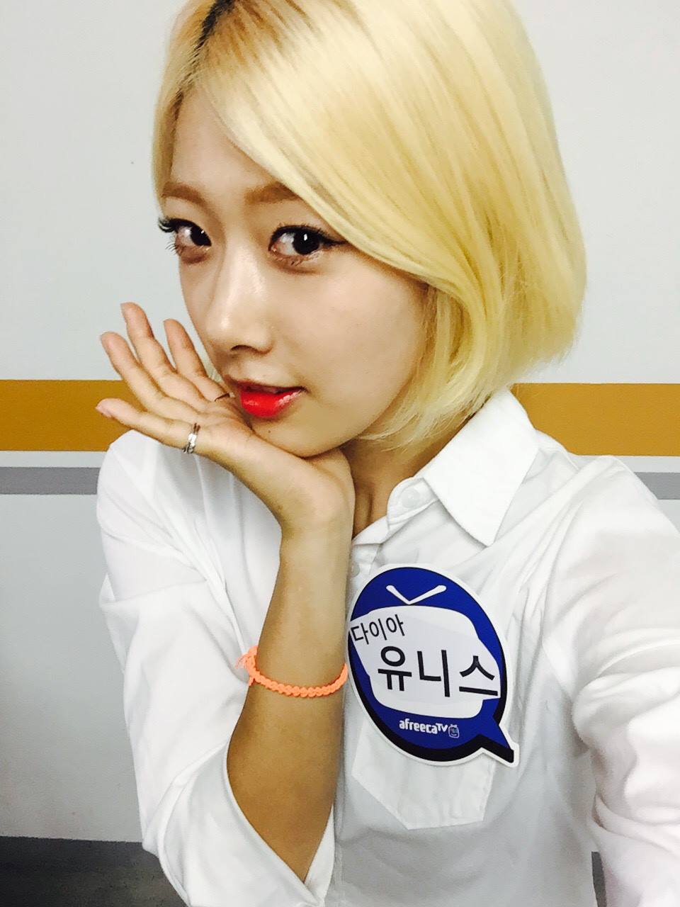 dia eunice 25岁出道而且不只nine muse的金祚和笑珍是好友,样在2015