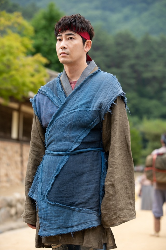 姜至奂道歉认罪.经纪公司却遭爆威胁受害者:「是你们该害怕!」